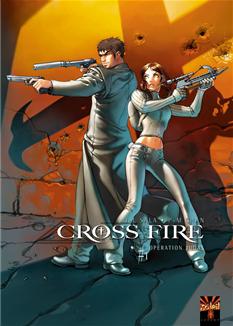 <strong>Cross Fire - Annuel :</strong><br />Pour régler une vieille dette d’honneur, un parrain de la mafia met à la disposition du Vatican son meilleur tueur.  Ce jeune prodige du flingue est engagé par un cardinal, en marge de l’administration vaticane, qui dirige un service de « barbouzes » dans des missions discrètes. Il sera l’ange gardien d’une jeune et belle investigatrice qu’il entraînera dans un déluge d’action.  Des secrets vieux de 2000 ans pourraient renverser le pouvoir au Vatican s’ils venaient à être révélés. Et pour connaître ces secrets, certains sont prêts à tout, même à tuer… Mais en répondant au feu par le feu, les héros perdront-ils leur âme ?